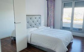 Fira De Barcelona City View Apartment With Garage Parking