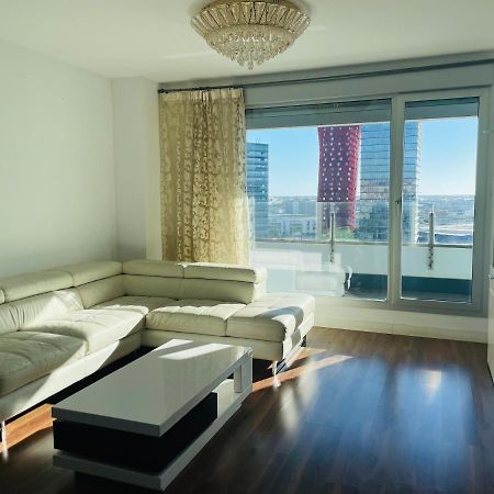 Fira De Barcelona City View Apartment With Garage Parking L'Hospitalet de Llobregat Exterior photo