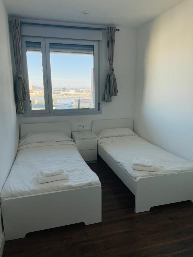 Fira De Barcelona City View Apartment With Garage Parking L'Hospitalet de Llobregat Exterior photo