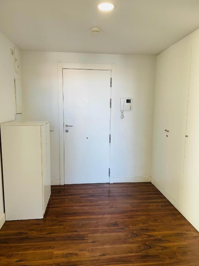 Fira De Barcelona City View Apartment With Garage Parking L'Hospitalet de Llobregat Exterior photo